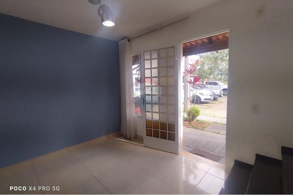 Casa 2 quartos no Villa Flora para locação — foto 2