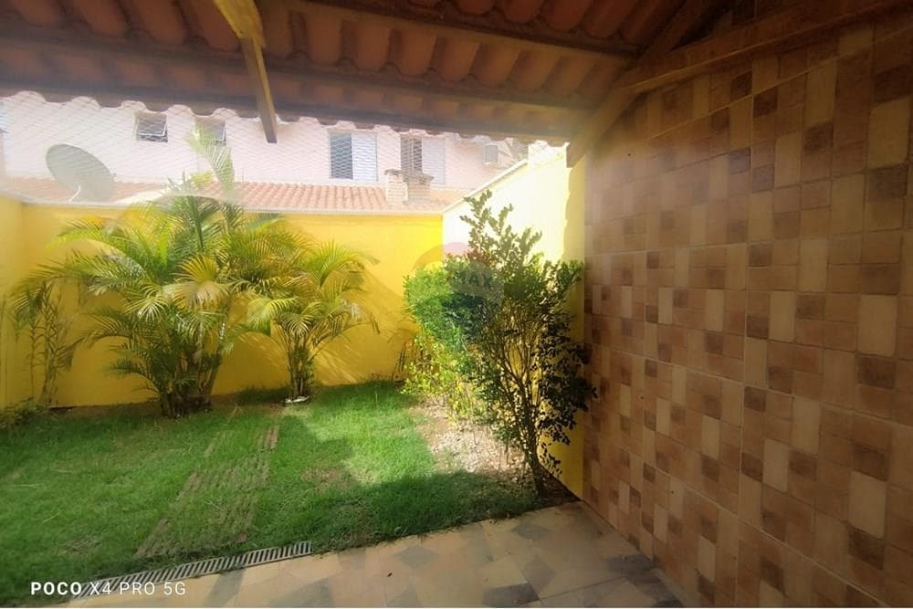 Casa 2 quartos no Villa Flora para locação — foto 1